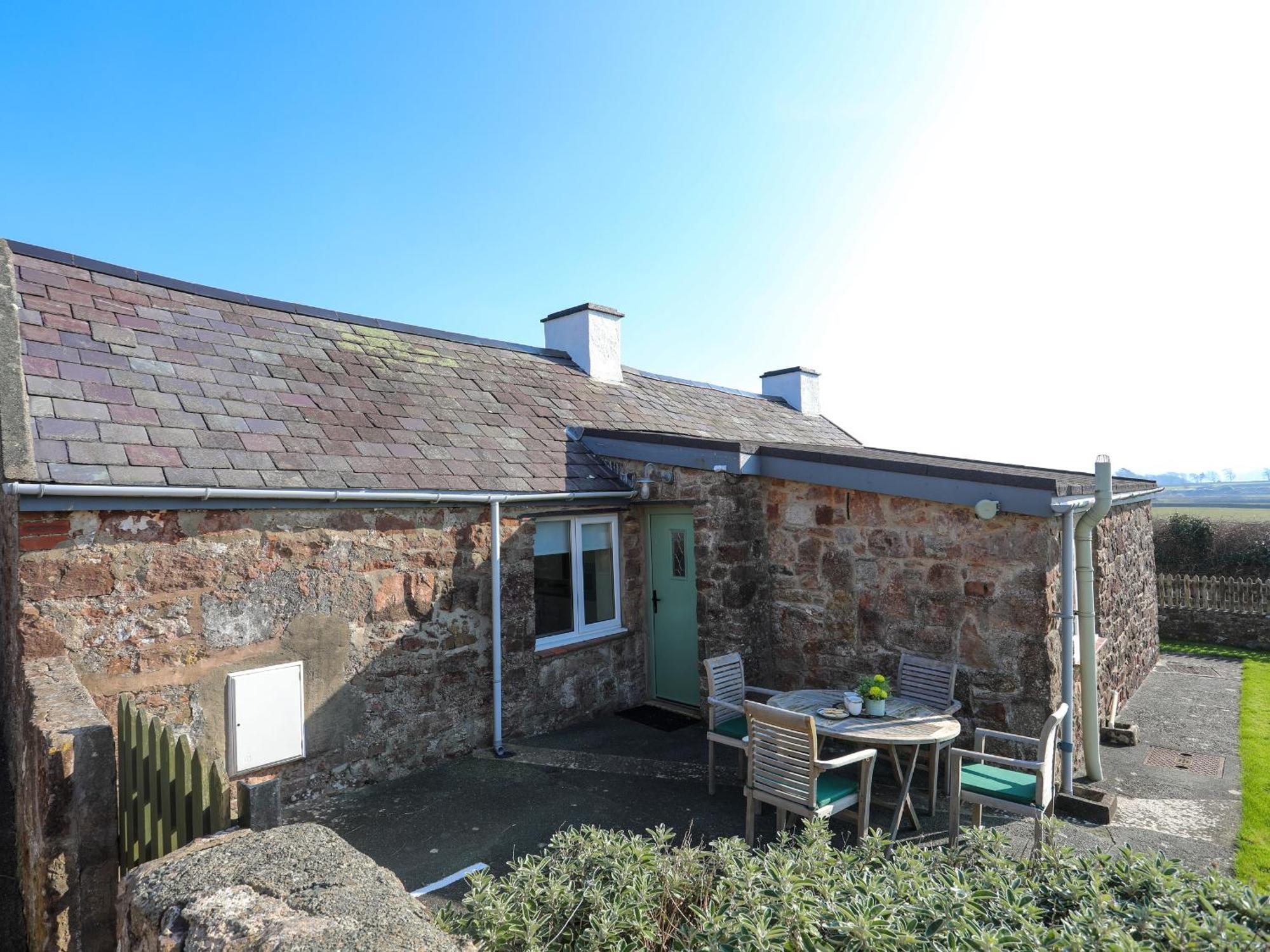 Tan Twr Farm Cottage Dwyran Kültér fotó